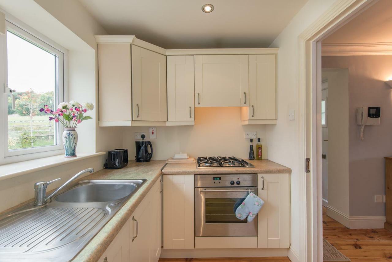 The Nook County Dublin Guest House Exterior photo